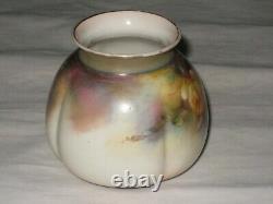 LOVELY ROYAL WORCESTER HADLEY VASE SCARCE ROSES HAND PAINTED 19th or EARLY 20th