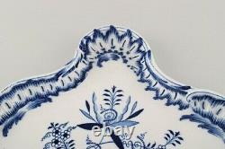 Large antique Meissen Blue Onion serving tray in hand-painted porcelain