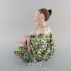Large, rare, antique Meissen pogade in hand-painted porcelain with mobile head