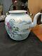 Lovely Chinese Antique Porcelain Tea Pot. Absolutely Stunning No. Damage