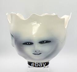 Modernist Bing Gleitsman Dimensional Hand Painted Porcelain 3 Faced Bowl Signed