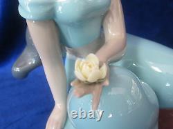 Nao By Lladro Jasmine Disney Princess #1716 Brand Nib Aladdin Flower Save$ F/sh