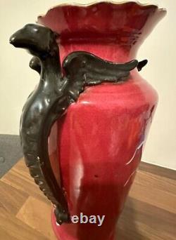 Old Paris 19th century hand painted parcelain vase