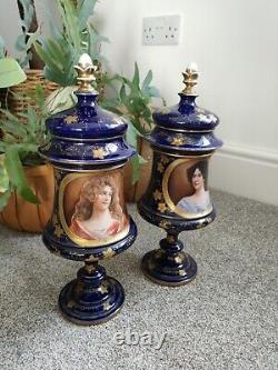 PAIR OF ROYAL VIENNA PORCELAIN HAND-PAINTED VASES 19th Century urns beehive x2