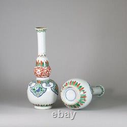 Pair of Chinese famille verte double gourd bottle vases, Kangxi (1662-1722)