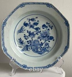Qianlong (1736-1795) Chinese Antique Porcelain Blue and White Ceramic plate