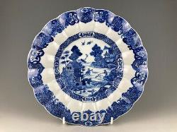 RARE PAIR 18th C. ANTIQUE CHINESE PORCELAIN LOBED BLUE & WHITE DISHES QIANLONG