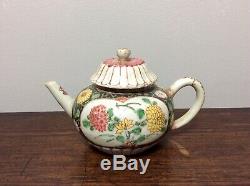 Rare Chinese 18th C Porcelain Yongzheng Qianlong Famille Rose / Noir Teapot