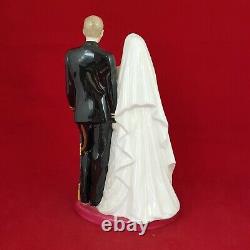 Royal Doulton Figurine HN3836 Queen Elizabeth II & Duke Of Edinburgh 6269 RD