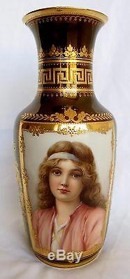 Royal Vienna 19th Century Hand Painted Porcelain Vase Signed by Greiner
