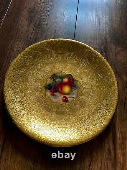 Royal Worcester Gilded Hand Painted Fruit Plate. Cabinet Plate. Signed Freeman