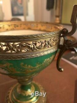 Sevres style 19th century box green porcelain handpainted antique bonbonniere