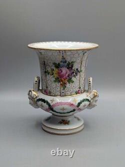 Stunning Chelsea porcelain campagna vase, 19th C, neoclassical style, Trident