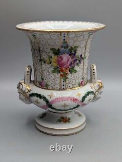 Stunning Chelsea porcelain campagna vase, 19th C, neoclassical style, Trident