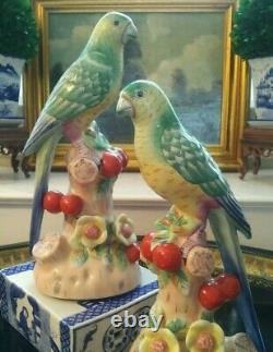 Stunning Pair Chelsea House Mantle Parrot Bird British Colonial Style