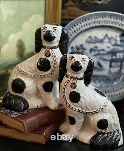 Stunning Rare Large Staffordshire King Charles Spaniel Mantle Fox Hunt Dog Pair