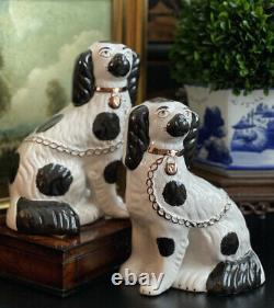 Stunning Rare Large Staffordshire King Charles Spaniel Mantle Fox Hunt Dog Pair