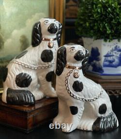 Stunning Rare Large Staffordshire King Charles Spaniel Mantle Fox Hunt Dog Pair