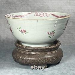 Superb Antique Chinese Mid 18th Century Qianlong Famille Rose 14.5cm Bowl