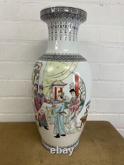 Superb Chinese Republic Porcelain Famille Rose Vase Qing Jingdezhen