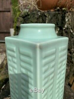 Superb celedon chinese porcelain square vase with stand