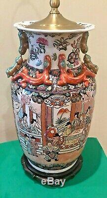 VTG Pair Chinese Intricate Porcelain Vase Chinoiserie Hand Painted Table Lamps