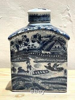Vintage Blue & White Chinese lidded Tea Caddy. Porcelain. C 1950