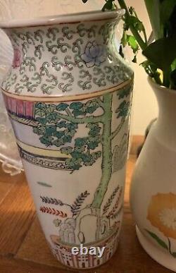 Vintage CHINESE TALL VASE. C1950. Hand Painted