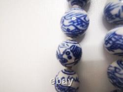 Vintage Chinese Hand Painted Blue & White Porcelain Beaded Necklace. Hand knot