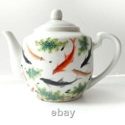 Vintage Chinese Oriental Fish Tea Pot Porcelain Ceramic Hand Painted Tea Pot