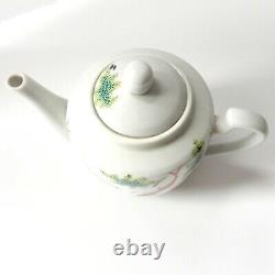 Vintage Chinese Oriental Fish Tea Pot Porcelain Ceramic Hand Painted Tea Pot