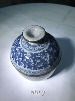 XRare 1915-16 CHINESE BLUE WHITE TEA BOWL CRACKLE GLAZE MARKED AT BASE EXCELLENT